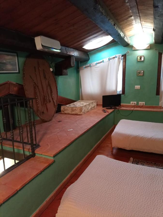 San Rocco Affittacamere San Severino Marche Bagian luar foto