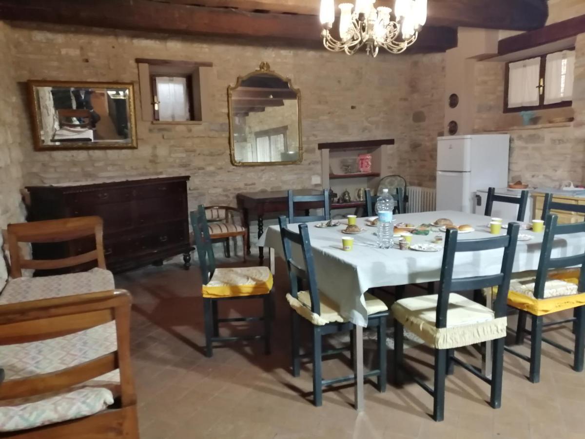 San Rocco Affittacamere San Severino Marche Bagian luar foto
